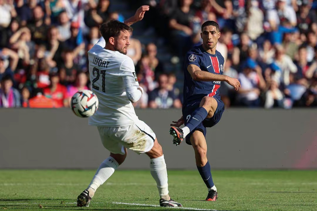 九游体育-巴黎圣日耳曼发布备战花絮，今晚单刀错失，欧篮联任务艰巨，纪律约束更严格-九游体育